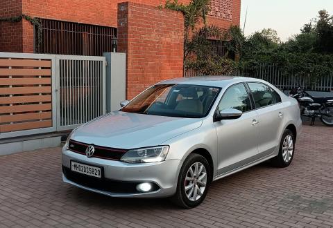 अंतिम अपडेट: 9 साल और 1.1 लाख किमी के बाद मैंने अपनी VW Jetta 2.0 TDI MT बेच दी